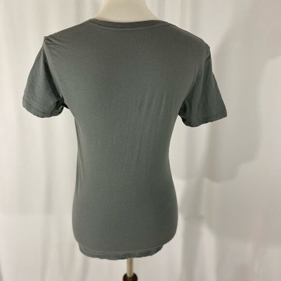 NWOT Michigan State Spartans V Neck Tee - Picture 7 of 7